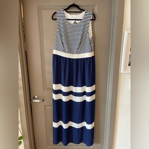 Plus size Maxi dress, size 16